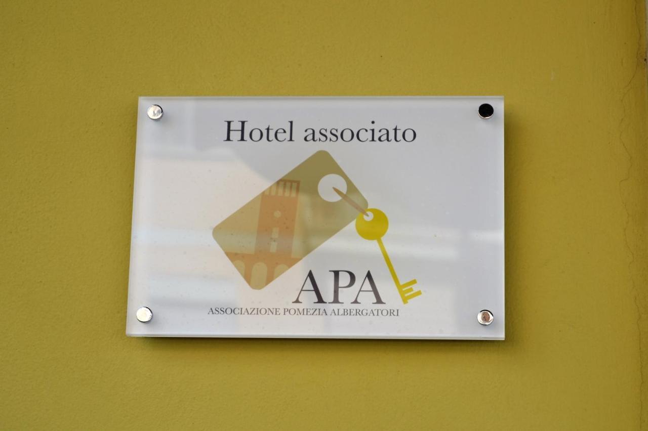 פומזיה Hotel Facioni מראה חיצוני תמונה
